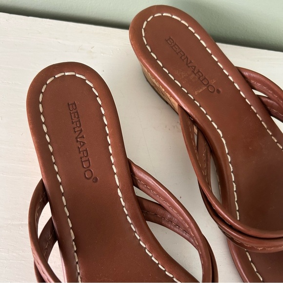 Bernardo Miami Brown Leather Strappy Knotted Sandals with Mini Heel - Picture 2 of 8